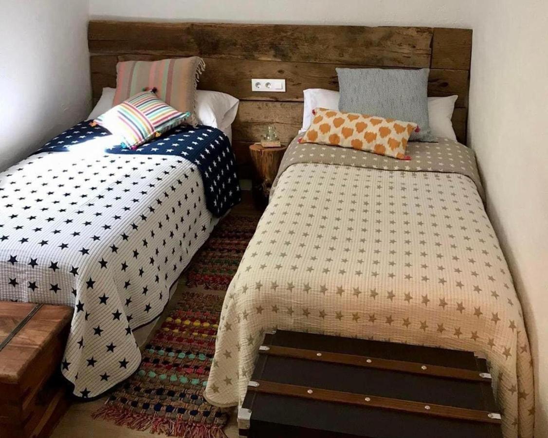 Aurora 2-Bed Cottage - Sleeps 4 - Montseny Park Arbúcies Esterno foto