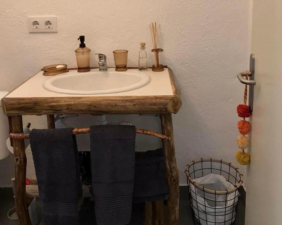 Aurora 2-Bed Cottage - Sleeps 4 - Montseny Park Arbúcies Esterno foto