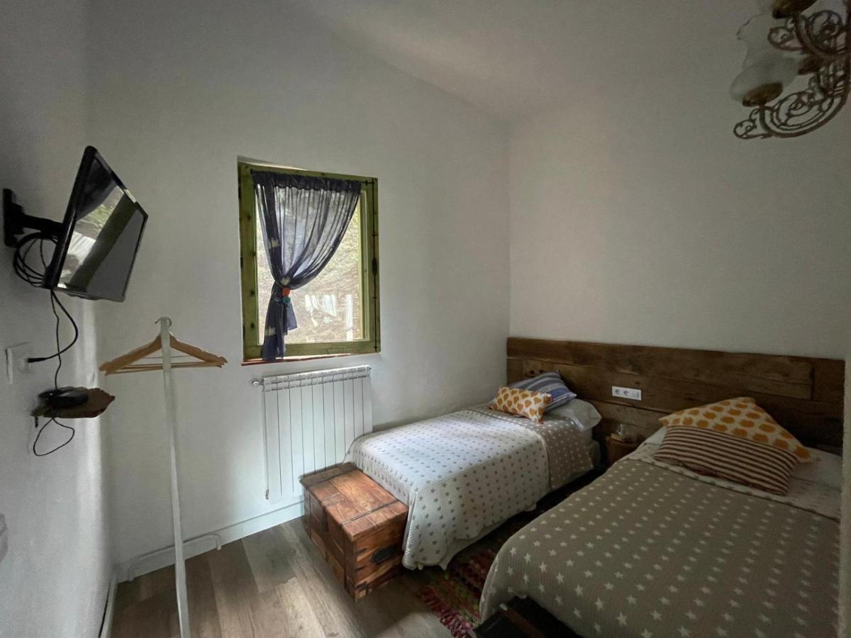 Aurora 2-Bed Cottage - Sleeps 4 - Montseny Park Arbúcies Esterno foto